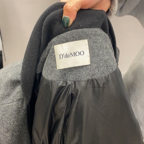 Hooded winter coat - Picture 5 of 6